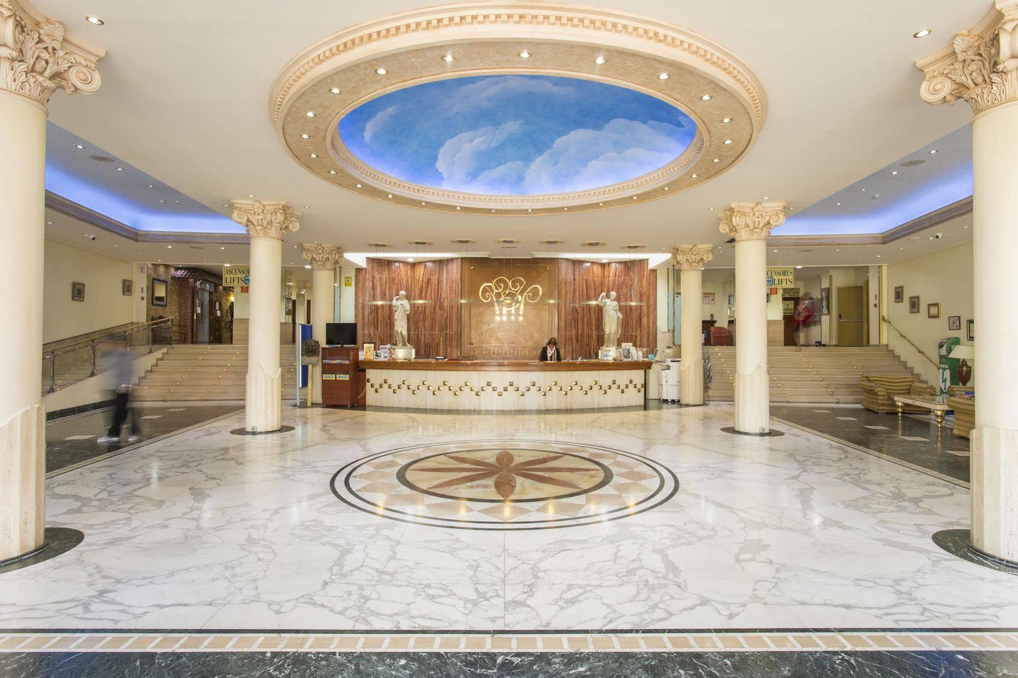 Hotel Benidorm East By Pierre & Vacances Luaran gambar